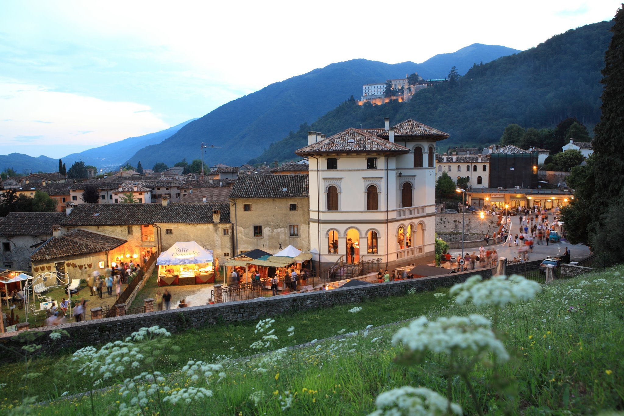 Cison Di Valmarino - VisItaly Maps